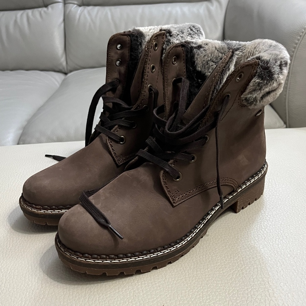 Pajar Women's Nubuck Leather Ankle Boots - Made in Portugal - EU 40/ US 8.5